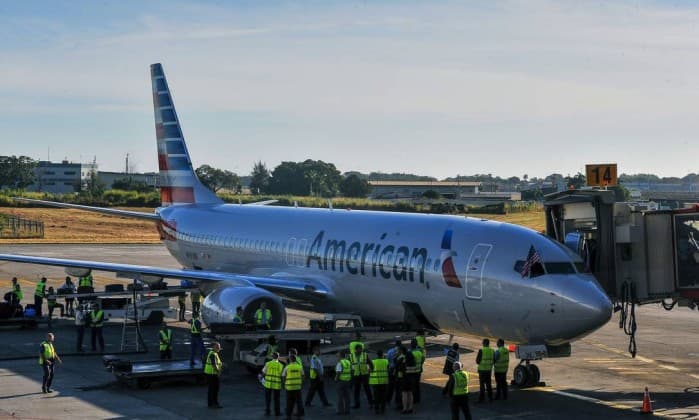 American Airlines cancela 6 voos do Brasil para Miami nesta quinta-feira por causa do furação