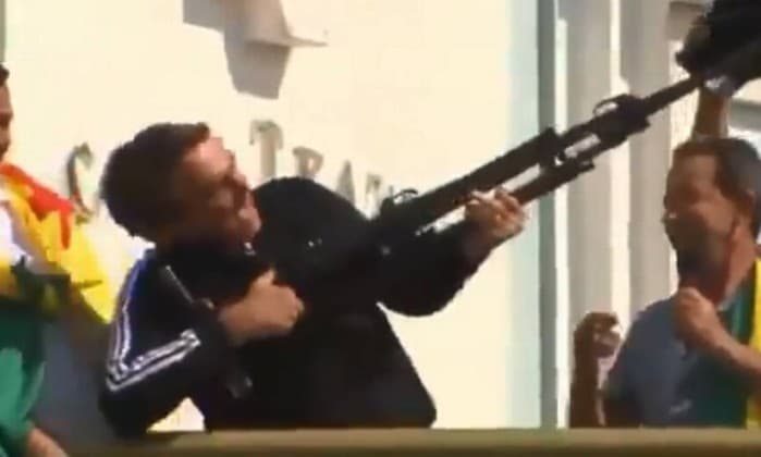 PGR pede para Bolsonaro explicar declaração sobre ‘fuzilar petralhada'