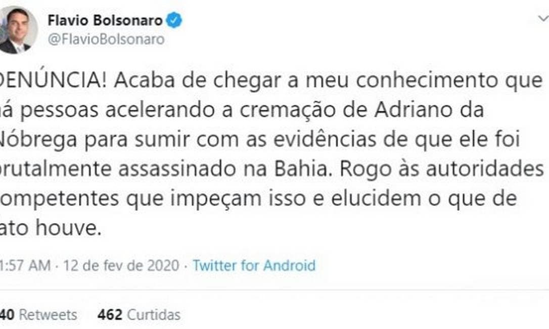 Flávio Bolsonaro pede que autoridades evitem cremação de Adriano, ‘brutalmente assassinado na Bahia'