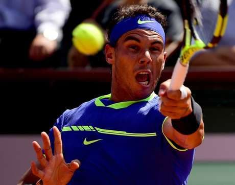 Nadal arrasa Wawrinka e conquista 10º título de Roland Garros