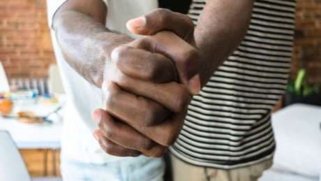Polícia da Tanzânia realiza prisão em massa de pessoas acusadas de serem homossexuais