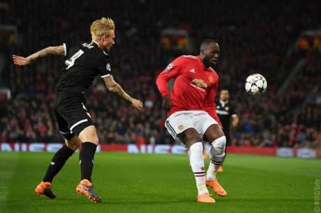 Champions: Sevilla bate United e vai às quartas após 60 anos