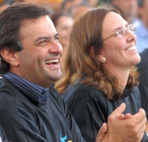 Irmã do senador Aécio Neves é presa pela Polícia Federal