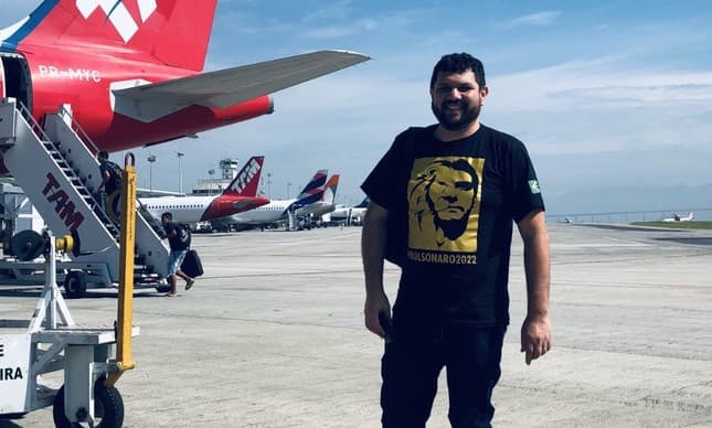 Quem é Oswaldo Eustáquio, o blogueiro bolsonarista preso pela PF