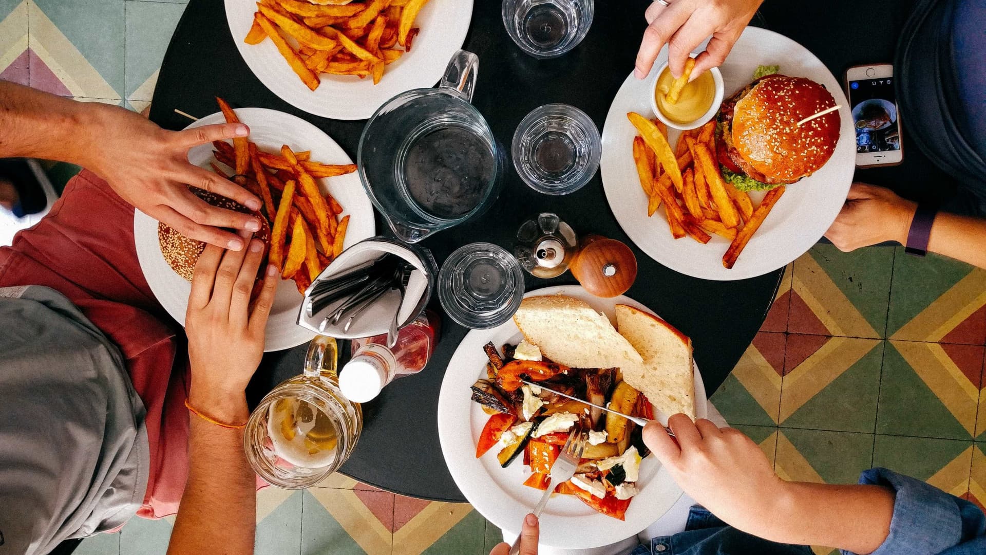 Saiba quais sãos os piores alimentos do mundo para a saúde